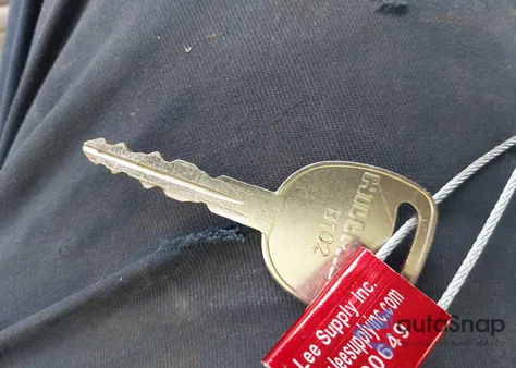 2005 Chevrolet Avalanche 1500 Z71 из США, поврежденный, VIN 3GNEK12Z75G105047